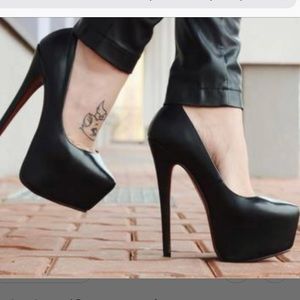 STEVEN MADDEN Women Delirious Platform Pumps Black